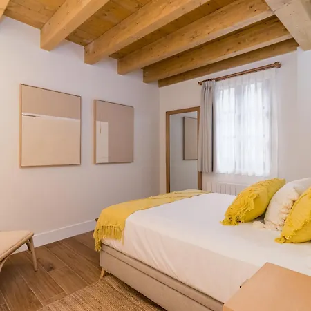 Apartament La Botica *